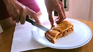 Omg Eating A Pie Full Of Cum And Proteins (food Cum Fetish)